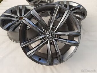 Alu disky Volkswagen Passat B8 R18 Dartfort grafit