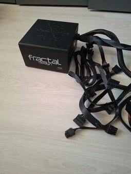 Fractal Design 750W 80plus Bronze