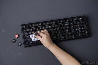 Predám - EPOMAKER Galaxy100 QMK/VIA