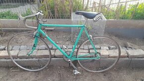 Starý bicykel-retro/závodnička