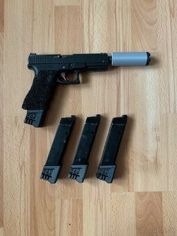 WE g17 tdc