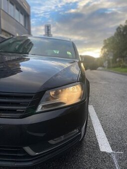 Volkswagen Passat 1.6 TDI Variant DPF 2013 Bluemotion