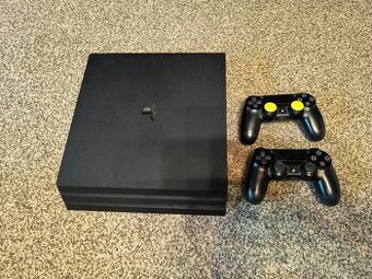 Playstation 4 pro 1TB + HRY