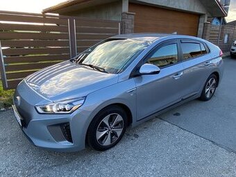 Hyundai Ioniq Electic 28kwh Premium SE, BEV, Top stav