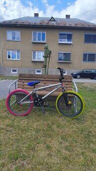 BMX B-Twin 500+pegy zadarmo