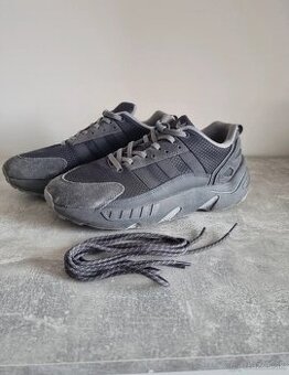 Adidas tenisky