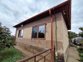 Rodinný dom s veľkým pozemkom 5 816 m²