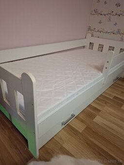 Predám detskú posteľ + nový matrac