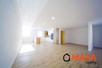 Predaj veľkometrážny 3- izbový byt, Prievidza