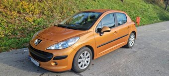 Peugeot 207 1.4 benzín 2008