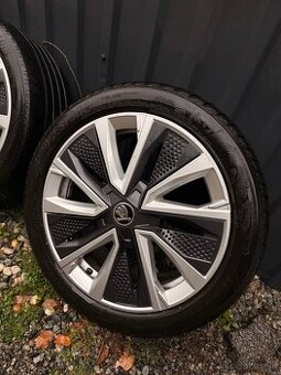 Škoda ( RONAL ) 5x112 r17 letné pneumatiky elektróny