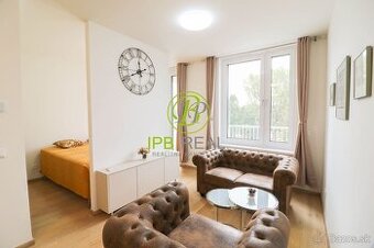 Zariadený 1,5-izb. byt s parkovaním v projekte Vydrica v Sta