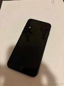 Predám Iphone 8 64GB Space Grey