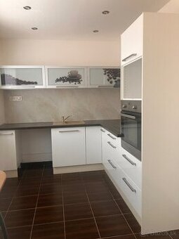 3 izbový byt na prenájom