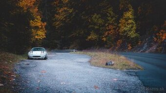Mazda Miata MX-5 NA 1990 (hardtop + kopec dielov)