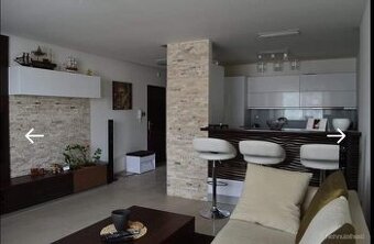 2i byt – centrum Malacky, Malé námestie 62 m² | komplet zari