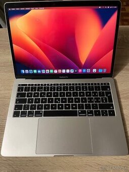 MacBook Pro 2017 / 13inch / 16GB/256GB TOP stav