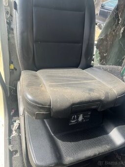 Vw sharan alhambra detska integrovana sedacka