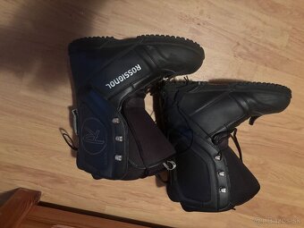Snowboard topanky