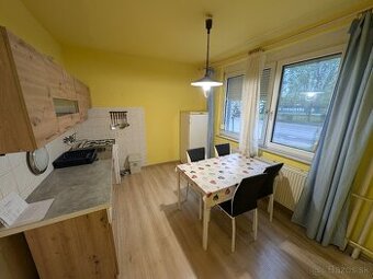 Predaj 2 izbový byt 60 m2, Nové Zámky