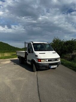 Iveco Daily 35C10 2.3 HPi Hladký Diesel
