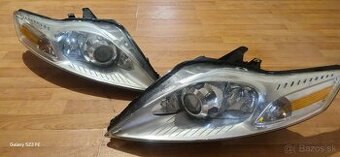 Predám Xenonové predne svetlomety Ford Mondeo MK4 /Facelift