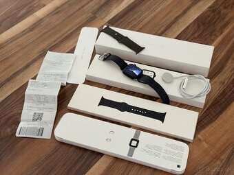 Apple Watch Series 7 45 mm Midnight blue / tmavo modrá