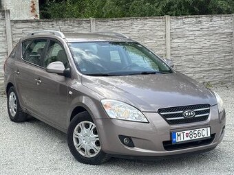 Kia Cee´d SW 1.6 CRDi VGT 16V 90k EX