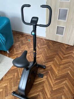 Stacionarny bicykel Decathlon