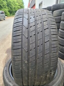 LETNE PNEU 285/35 R22