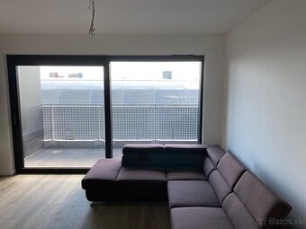 Moderný 2i byt Tehelné pole – pet friendly