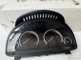 Bmw f10 f11 f01 f07 budiky