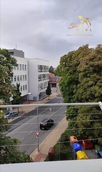 SHARK REAL Na predaj – útulný 1-izbový byt po kompletnej rek
