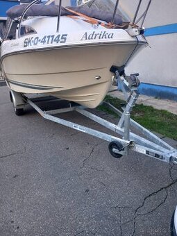 Predam kajutovu lod Quicksilver 430 cruiser .10900 e