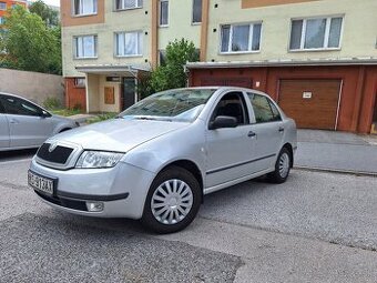 Škoda fabia 1.4 mpi. Sedan top stav
