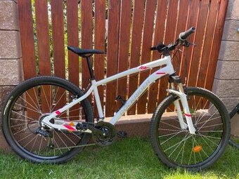 Horský bicykel Rockrider ST100