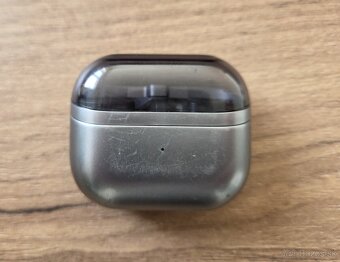 Samsung Galaxy Buds3 Pro puzdro
