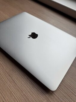 MacBook Air 13" M1 2020 8GB/256GB Silver