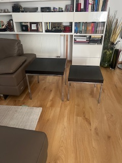 Predám konferenčné stolíky ,tmavá morená dyha a chróm.