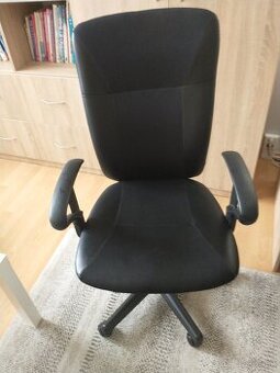 Kancelárska stolička