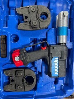 Lisovacie kliešte uponor s čeľustami