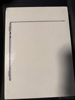 MacBook air 13” M4