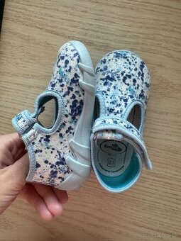 Predam papucky Ren But