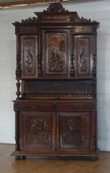 Príborník ” ALT DEUTCH ” ( 74 ).