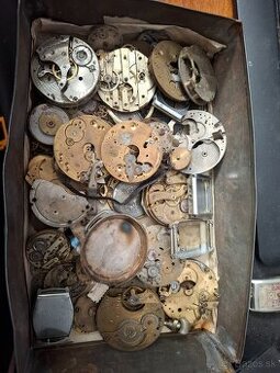 Predám staré súčiastky na hodiny spolu 35€