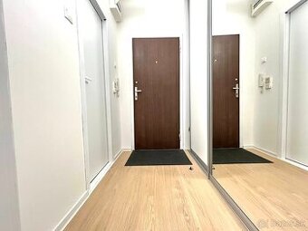 Utulny 1-izb byt blizko centra - 1