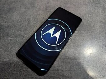 Motorola G13