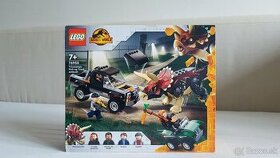 Nové zapečatené LEGO Jurassic World 76950 Útok triceratopsa