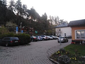 Pripravujem k predaju 1 izbový podkrovný byt 36 m2