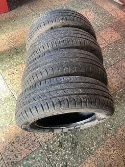 Predám letné pneumatiky 175/65R14 BARUM
